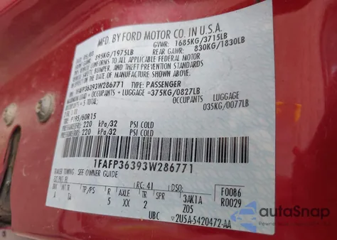 2003 Ford Focus Se/Ztw z USA, uszkodzony, nr VIN 1FAFP36393W286771